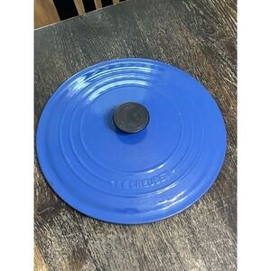 Le Creuset Cobalt Blue Enamel Round Dutch Oven Lid with Black Knob